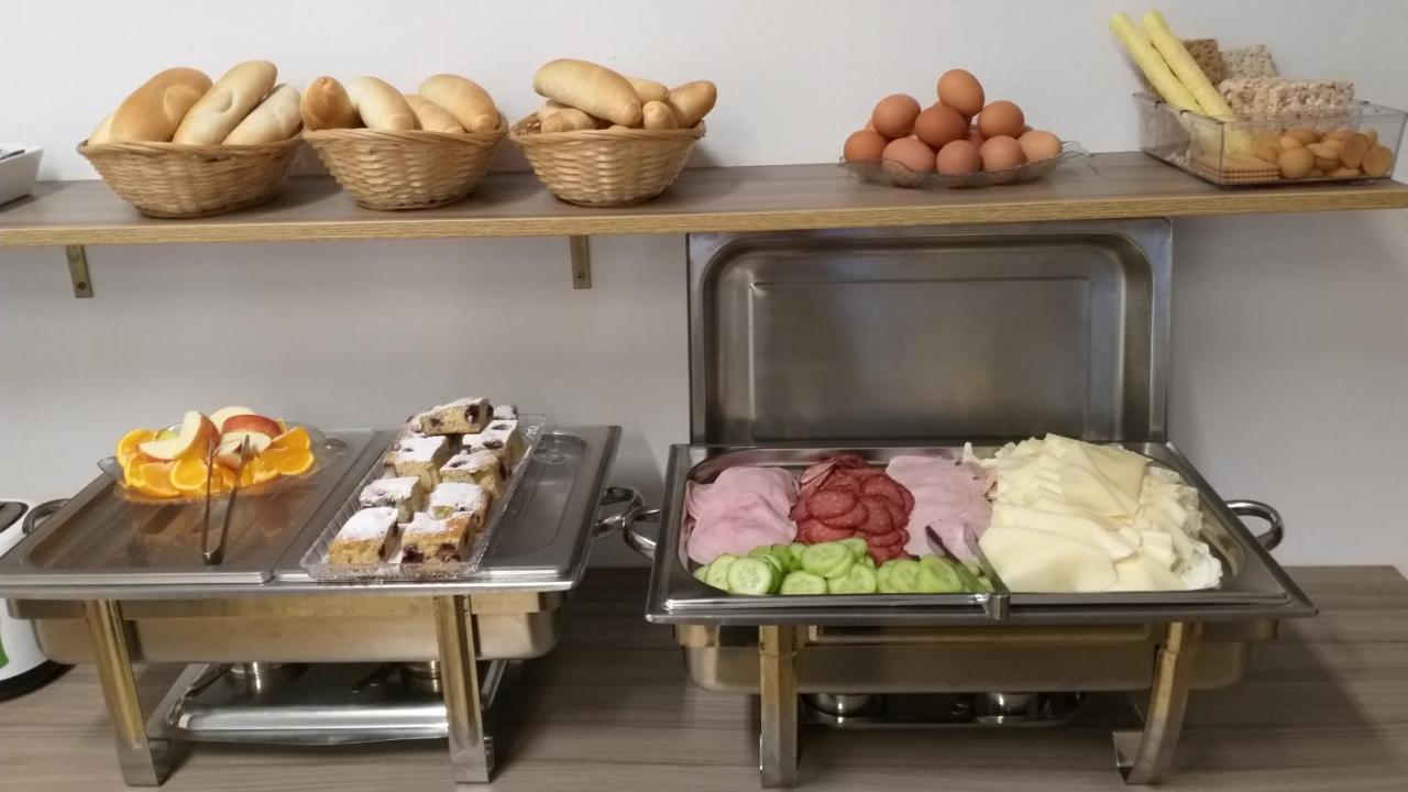U Pohody Hotell Kovářská Exteriör bild