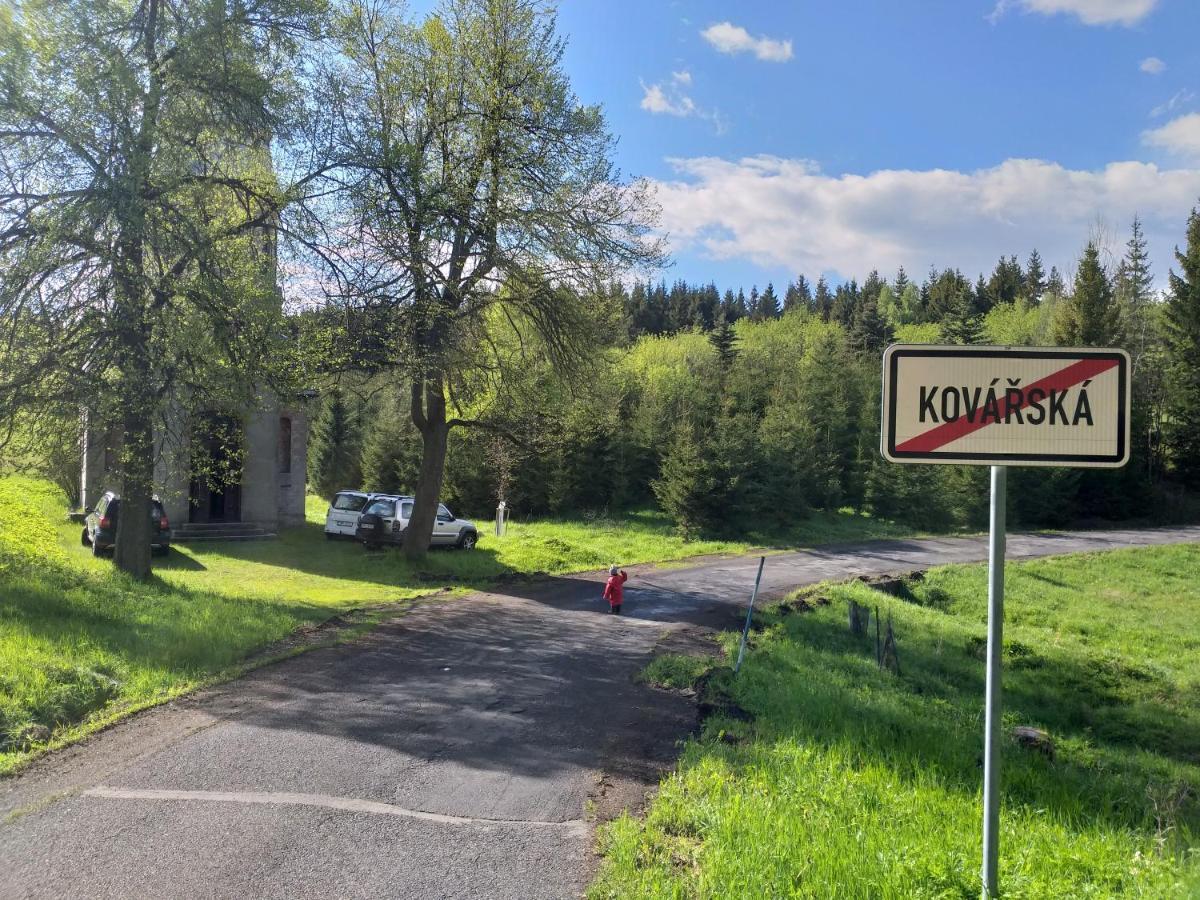 U Pohody Hotell Kovářská Exteriör bild