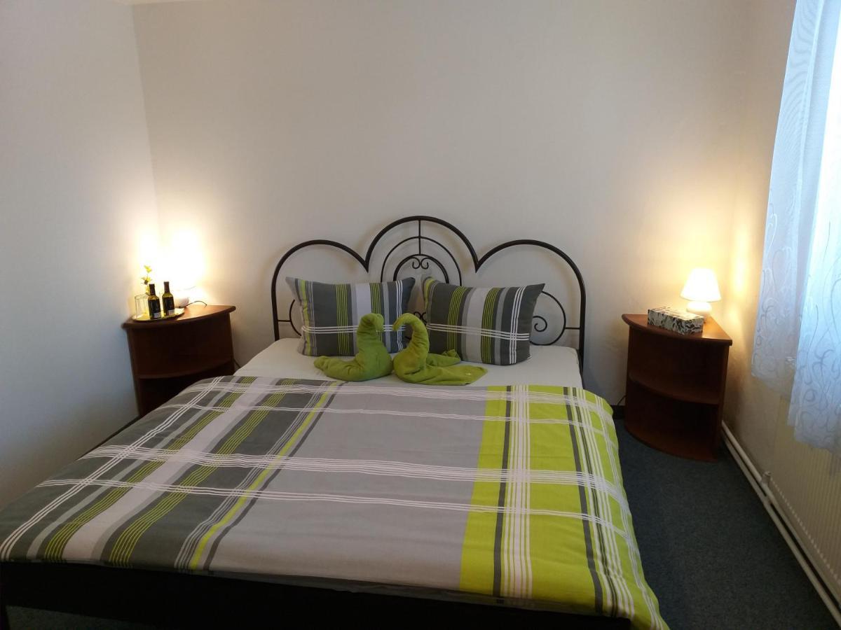U Pohody Hotell Kovářská Exteriör bild