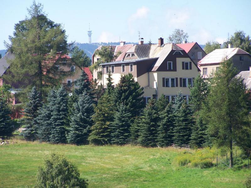 U Pohody Hotell Kovářská Exteriör bild