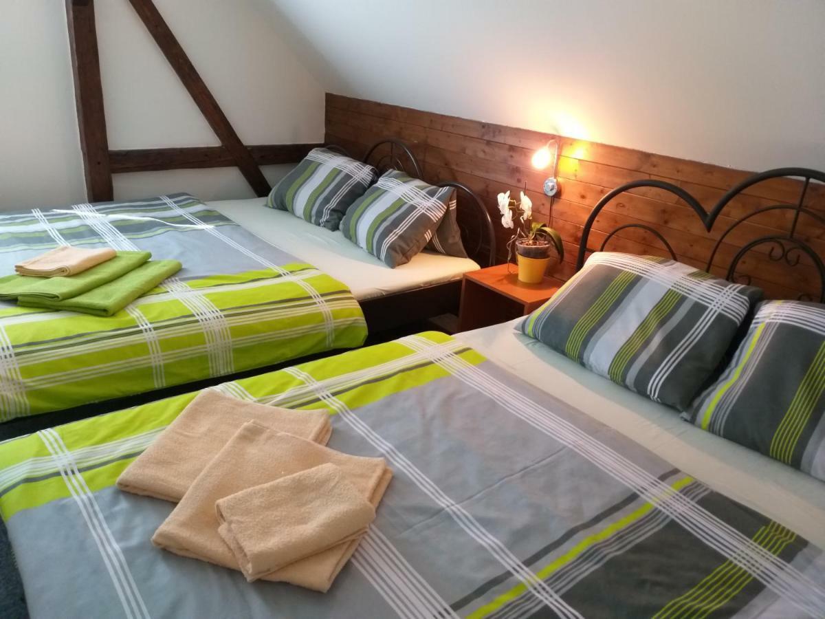 U Pohody Hotell Kovářská Exteriör bild