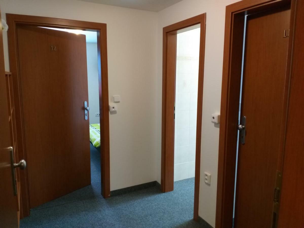U Pohody Hotell Kovářská Exteriör bild